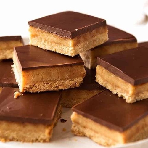 Chocolate-caramel-slice.jpg